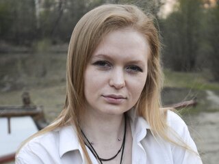 Online PaulineParker